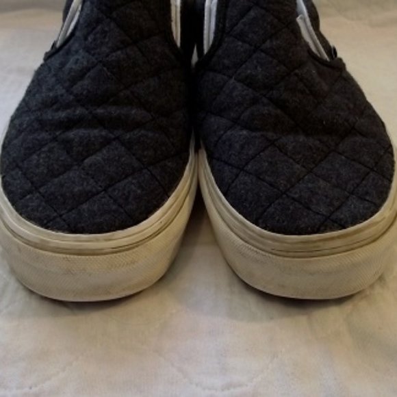 VANS Felt Quilted sneaker, women's, W7.5/M6, Gray - Picture 4 of 8